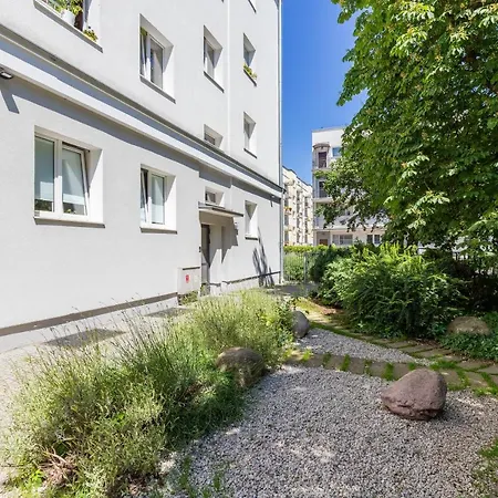 Swietojanska Riviera Gdynia